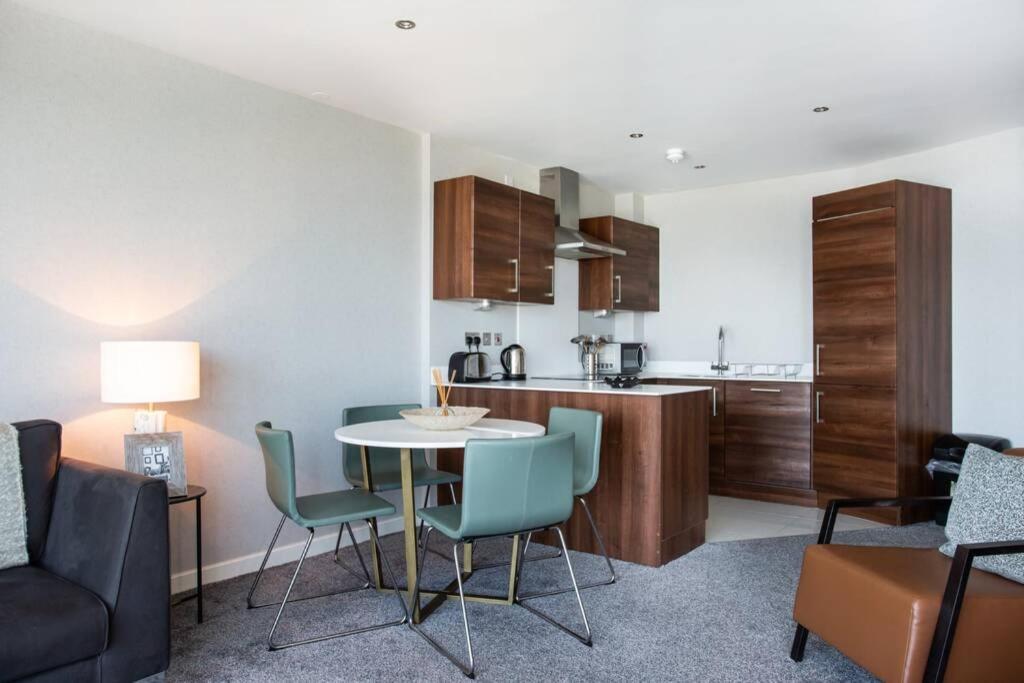 Titanic & City Views, Ultra Luxury City Parking Belfast Dış mekan fotoğraf