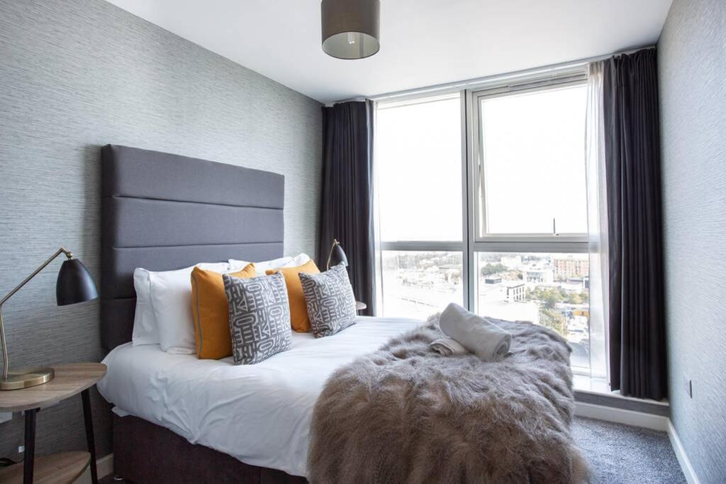 Titanic & City Views, Ultra Luxury City Parking Belfast Dış mekan fotoğraf