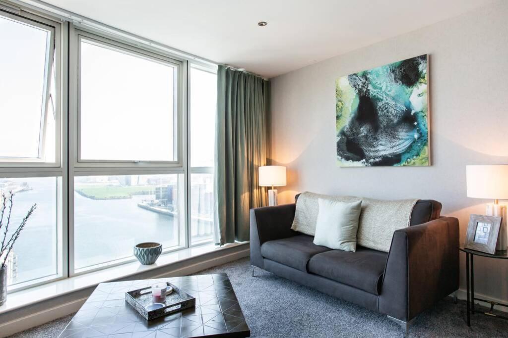Titanic & City Views, Ultra Luxury City Parking Belfast Dış mekan fotoğraf