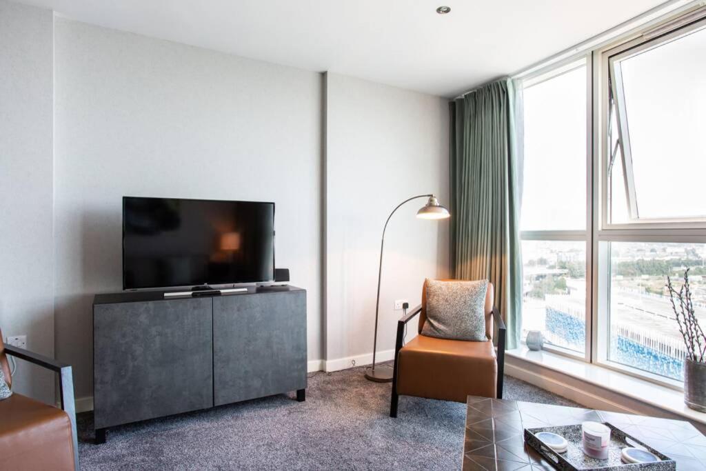 Titanic & City Views, Ultra Luxury City Parking Belfast Dış mekan fotoğraf